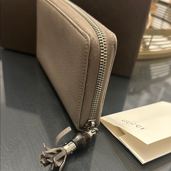 Gucci Gray Leather Bamboo Tassel Zip Around Long Wallet - Picture 8 of 13
